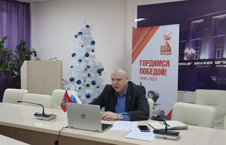 3 декабря 2025 года в Губернаторском Дворце им. Ю.А. Гагарина – РМЦ ДОД Брянской области стартовали краткосрочные дистанционные дополнительные общеобразовательные программы